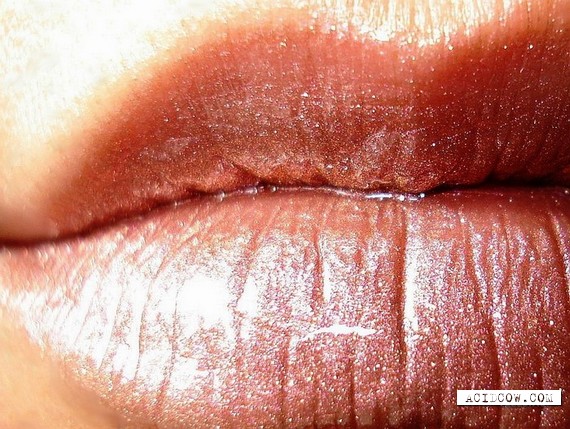 Sexy women lips (20 pics)