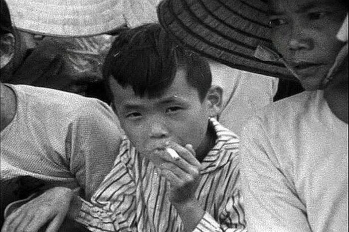 Smoking Kids (45 pics)