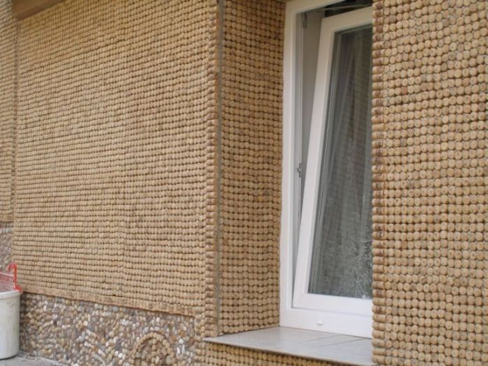 House Made of Corks (10 pics)