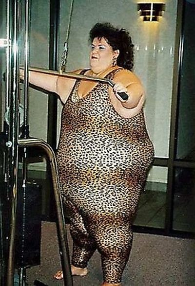 funny fat people pictures. Funny Fat People (20 pics)