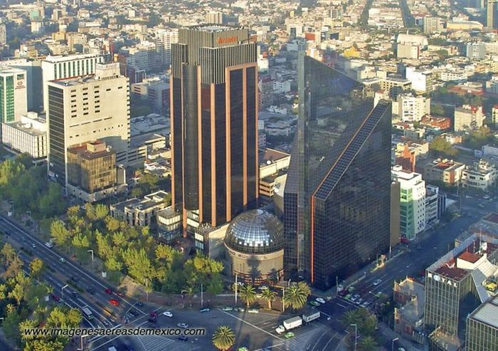 Amazing Aerial Photographs of Mexico City (78 pics)