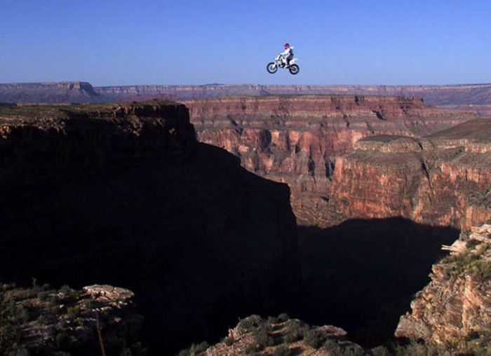 The Best Bike Stunts (30 pics)