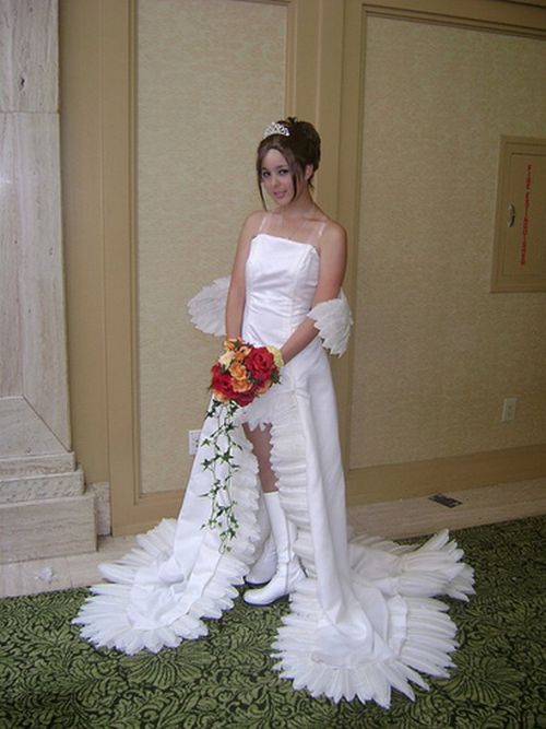 Unusual Wedding Dresses (27 pics)
