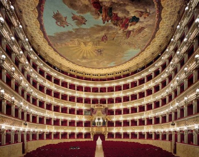 The Most Beautiful Opera Houses of the World (24 pics)