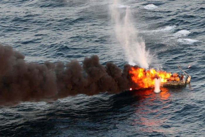 Pirate Boat Being Blow Up (5 pics)
