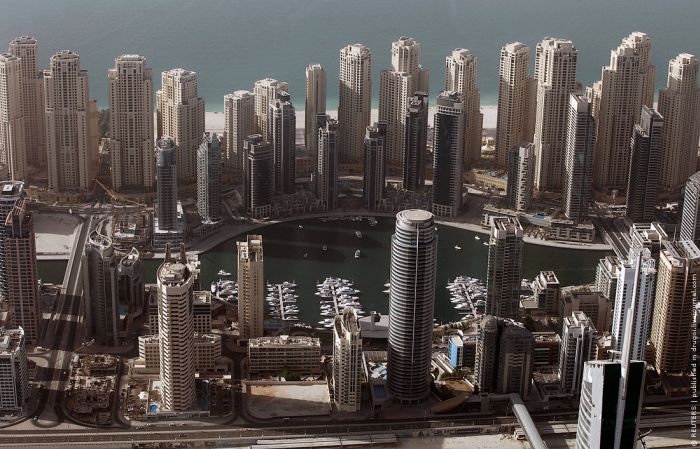 Dubai From Above (8 pics)