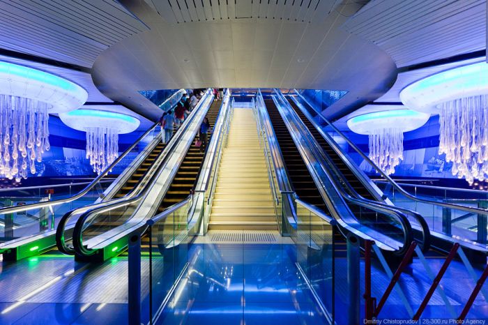 Amazing Dubai Metro (43 pics)