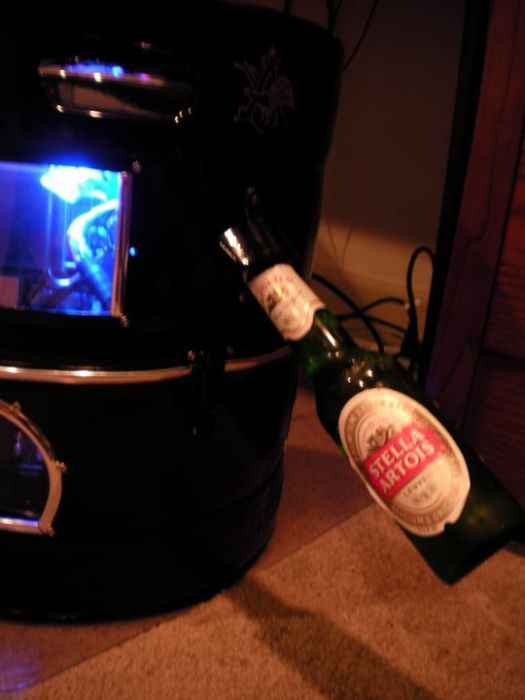 Beer Keg PC Mod (43 pics)