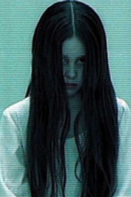 Girl from "The Ring" Then and Now (2 pics)