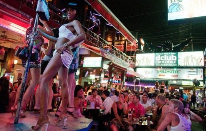 Red Light District in Patong (37 pics)