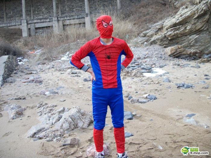 Chinese Spiderman (4 pics) Chinese Spiderman (4 pics)