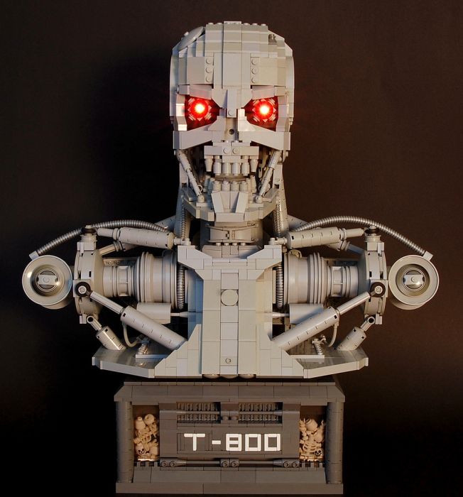 Lego Terminator T-800 (5 pics)