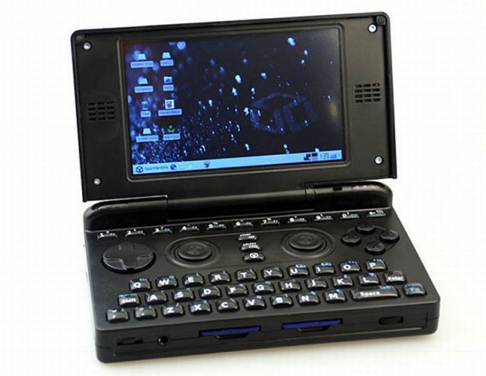 Evolution of Portable Game Consoles (11 pics)