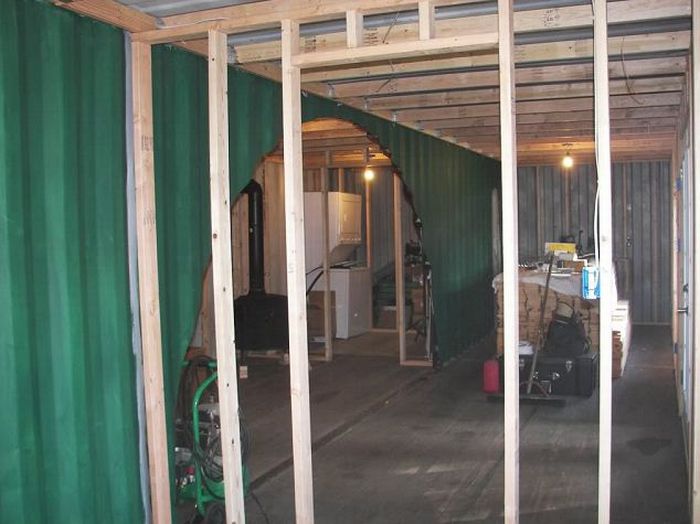 Home Built from Two Shipping Containers (134 pics) Home Built from Two Shipping Containers (134 pics)