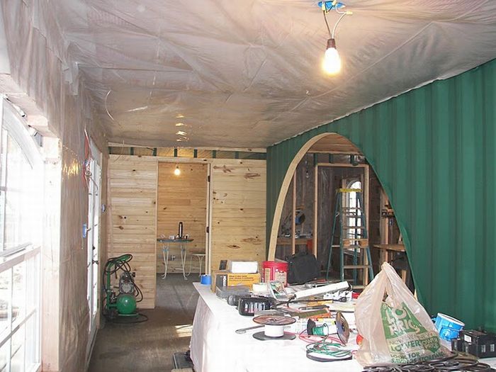 Home Built from Two Shipping Containers (134 pics) Home Built from Two Shipping Containers (134 pics)
