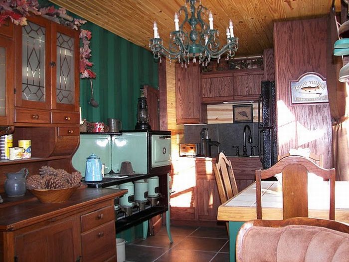 Home Built from Two Shipping Containers (134 pics) Home Built from Two Shipping Containers (134 pics)