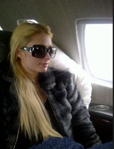 Paris Hilton Tweet Pic -36