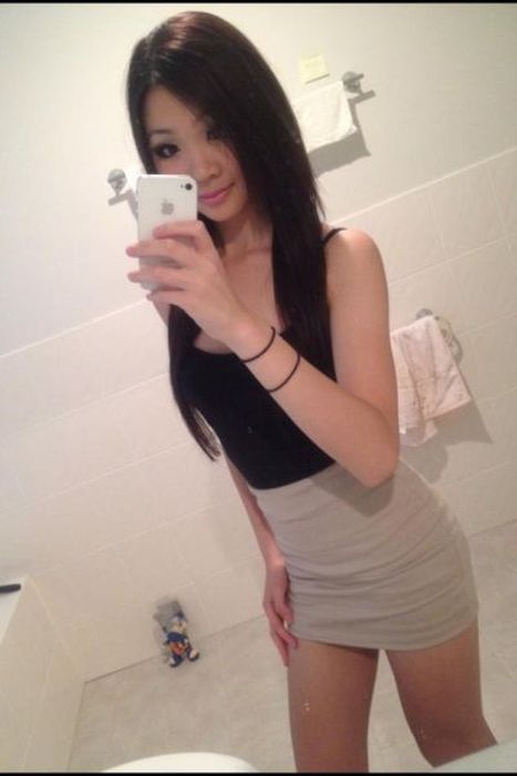 Sexy Asian Girls (41 pics)