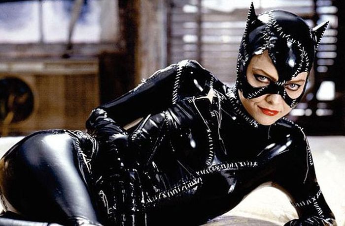 The Hottest Photos of Catwoman (21 pics)