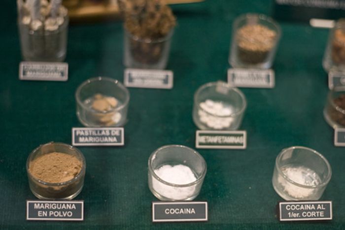 museum of drugs 16 Museu das Drogas no México (27 fotos)