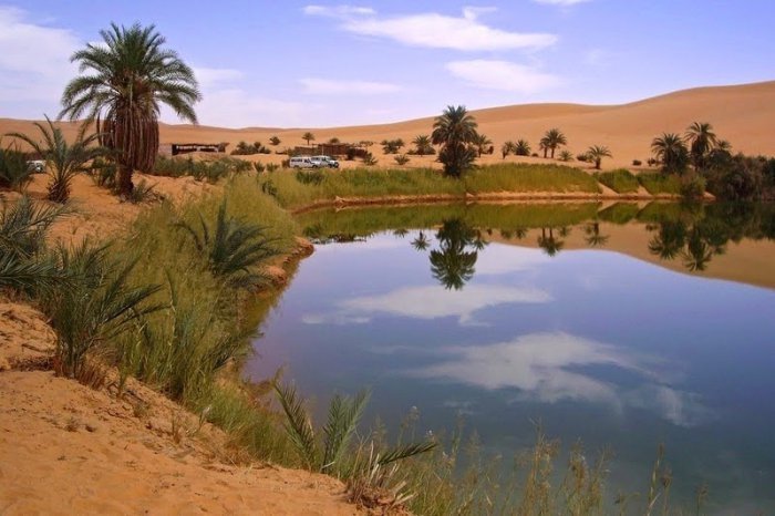 Ubari Is An Incredible Oasis In The Sahara Desert (10 pics)