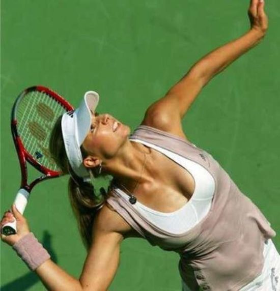 women_tennis_11.jpg