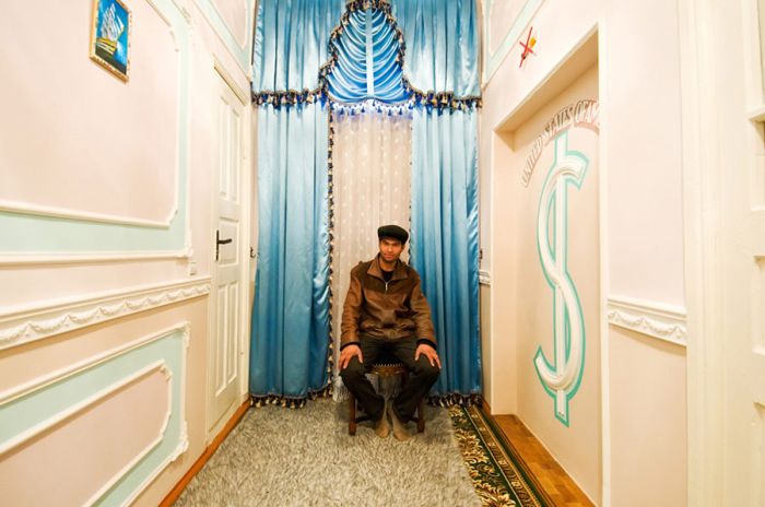 The interior of the rich gypsies houses (20 pics)