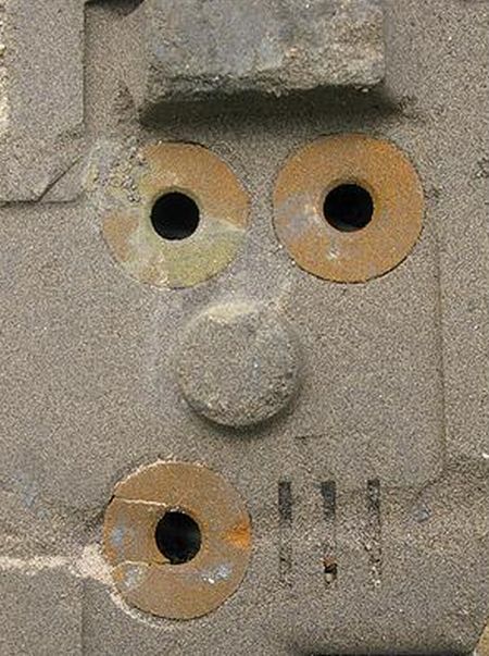 Faces in objects (23 pics)