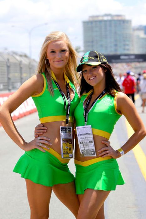 Grid Girls Of Motorsport 101 Pics-8830