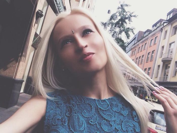 Russian Barbie Claims Her Beauty Is Natural (12 pics)